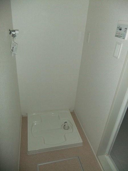 エーリ・フノマージュ