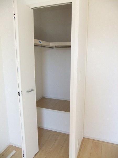 エーリ・フノマージュ