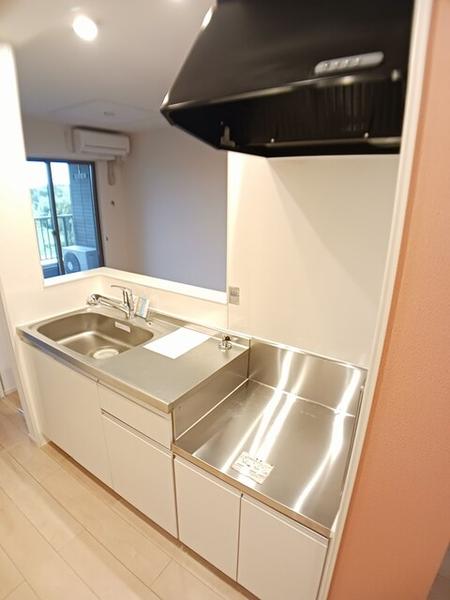 エーリ・フノマージュ