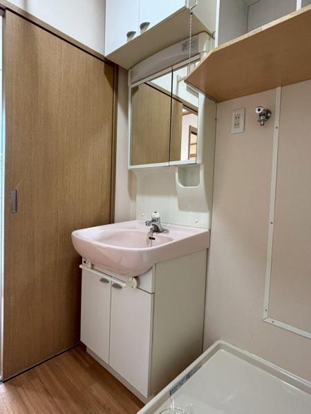 アップフィールド