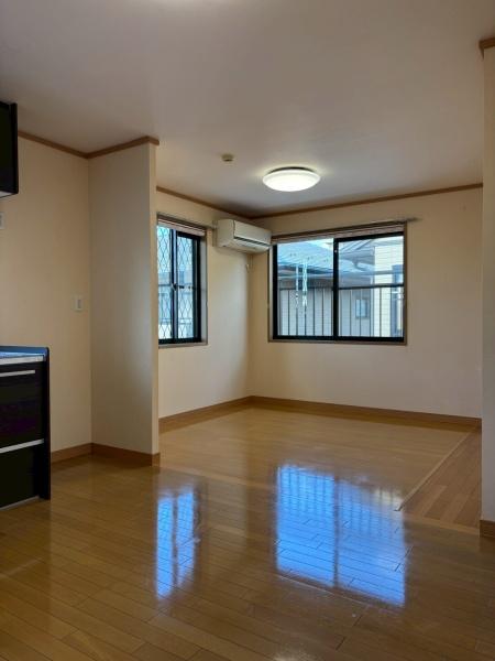 アップフィールド