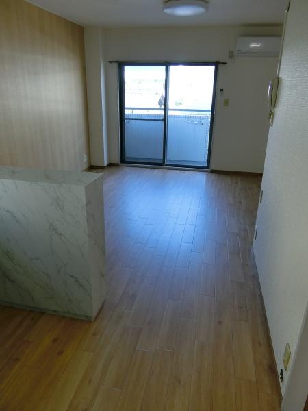 ホワイトハイツ壱番館