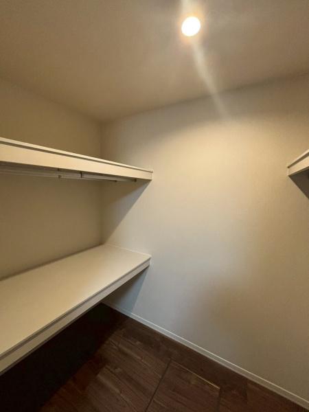 フィオリータ西今