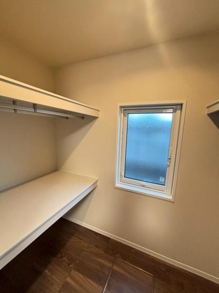 フィオリータ西今