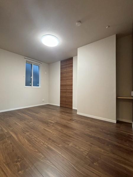 フィオリータ西今