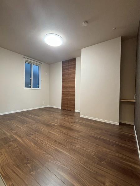 フィオリータ西今