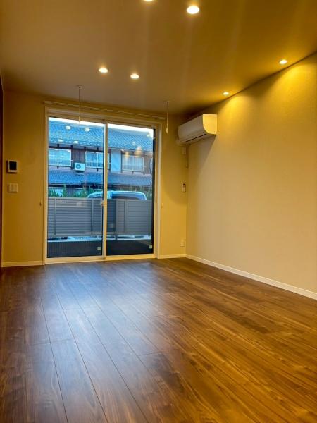 フィオリータ西今