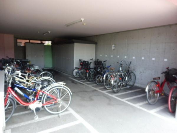 プラージュカンサイ