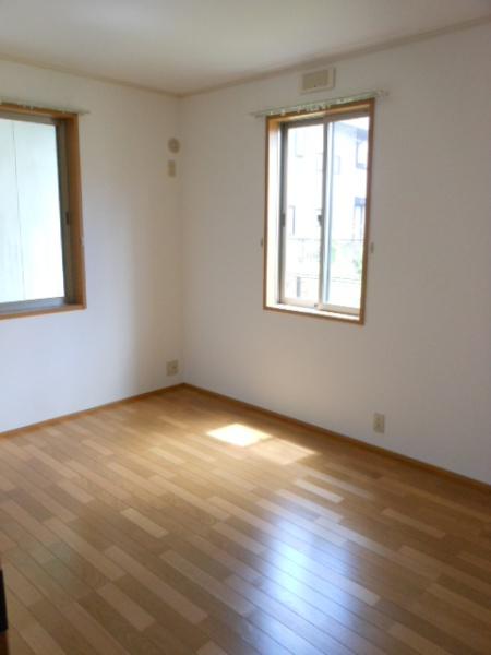 ヴィラ・コート２