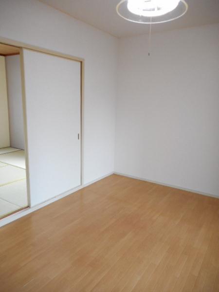 オアシスＨＩＲＡＴＡ