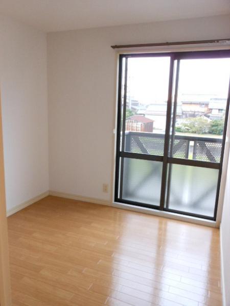 アーバンパレス　2番館