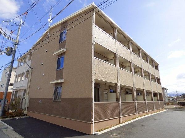 フォレストパーク・八番館