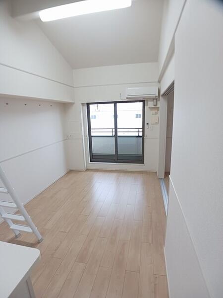 Ｒｉｒｉａ　７６