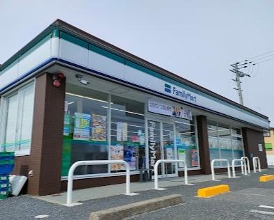 サニースポット１(ファミリーマート彦根小泉店)