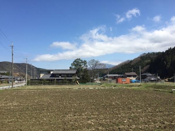 米原市下丹生　一軒家