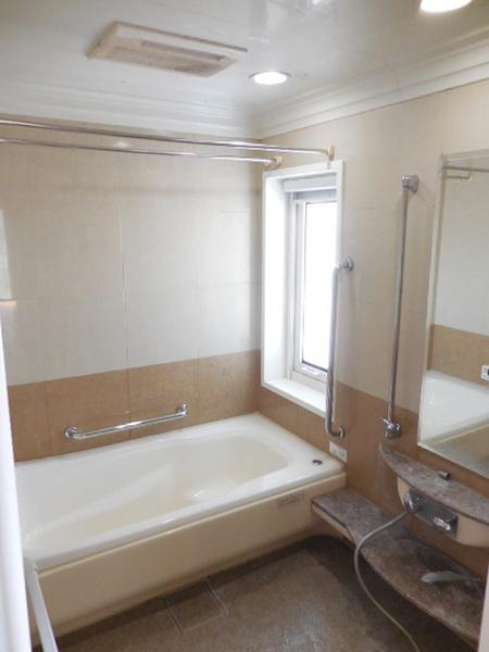 米原市下丹生　一軒家