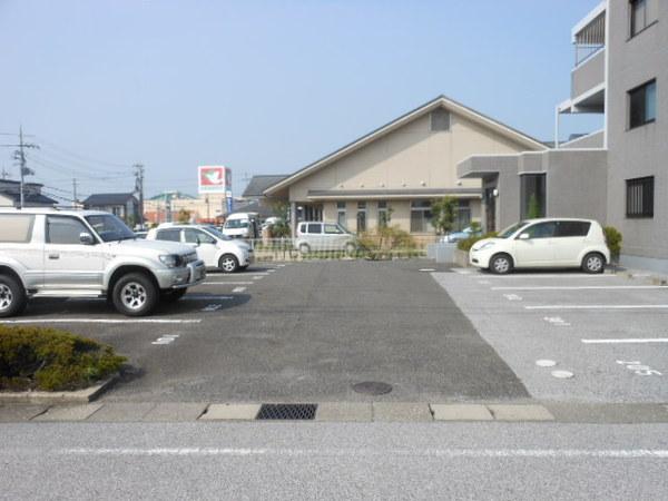 サンクリエイトアムール