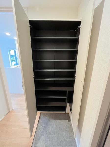 ロイヤルメゾンＨＹＳ