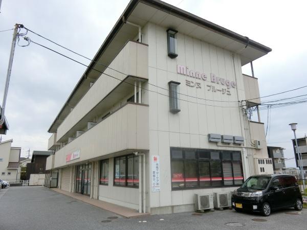 ミンヌ・ブルージュ