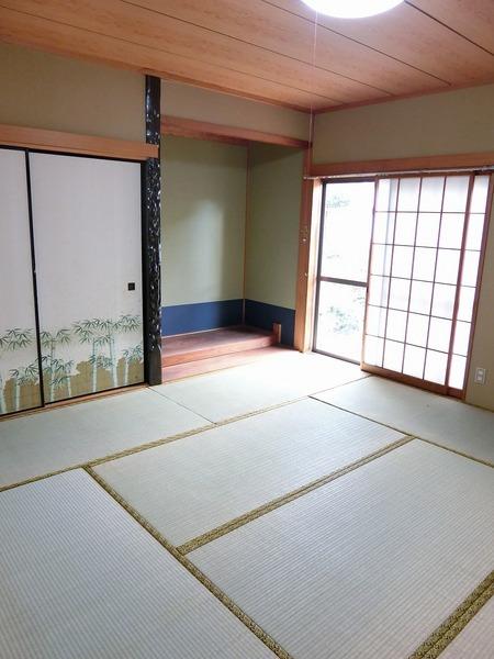 西今町　前川邸借家