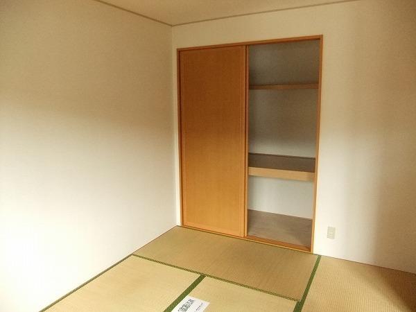 コンフォールコート