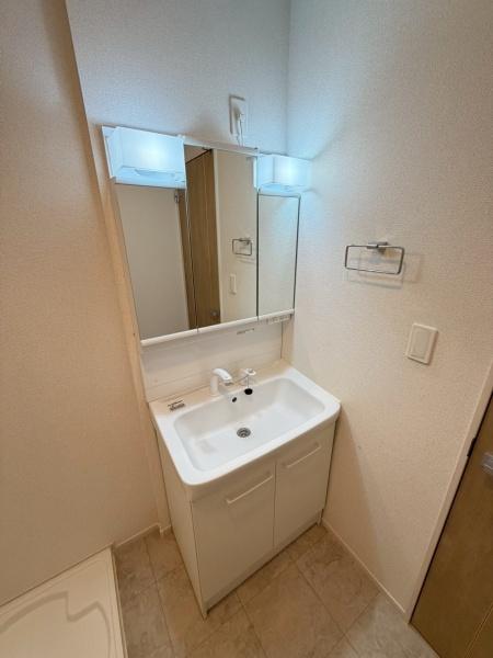 ビートルハウス野田山１