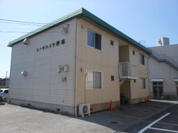 レークハイツ伊庭２