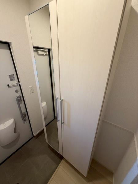 アストライア寄洲