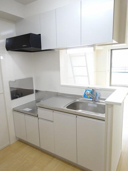 Ｒｉｒｉａ　７６
