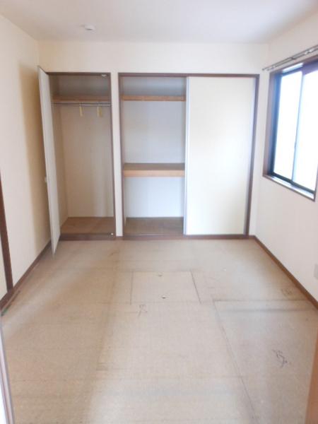 メゾン城町
