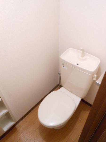 メゾン城町