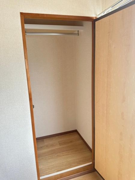 レークハイツ伊庭１