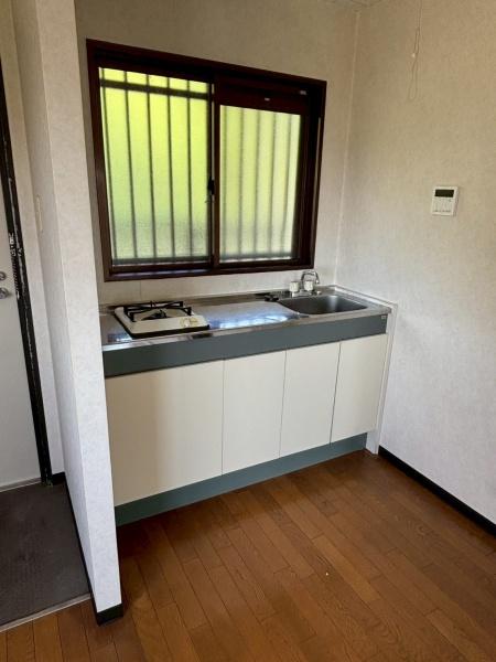 シャトル弐番館