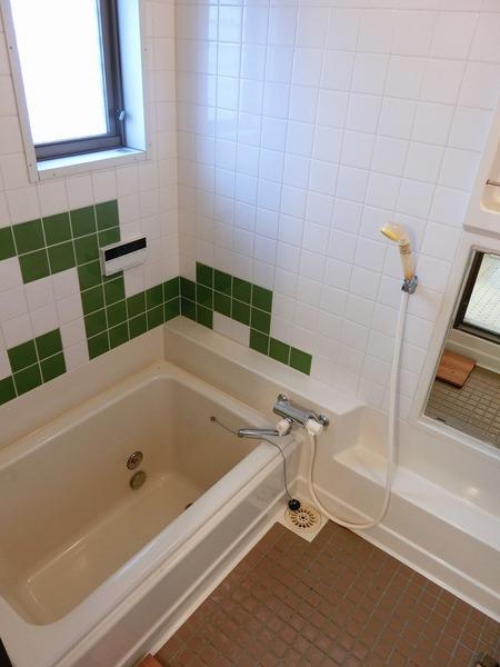 彦根市西今町の貸家