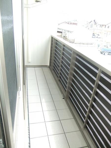 メゾン　デュ　ヴェール城町
