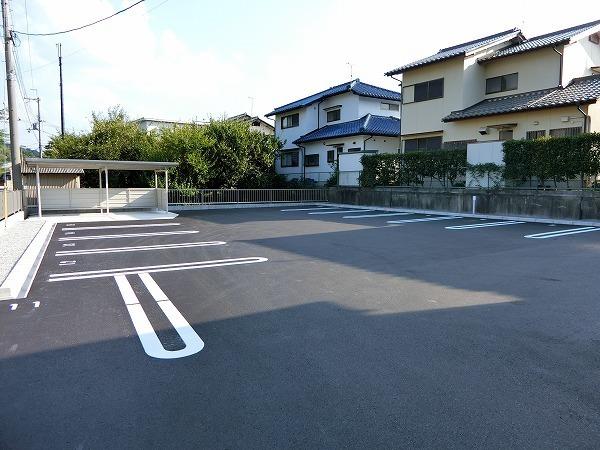 エスト　エノーム