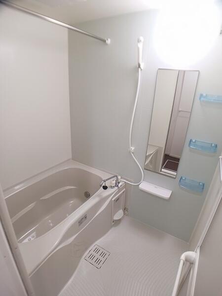 アヴニール・セカンド