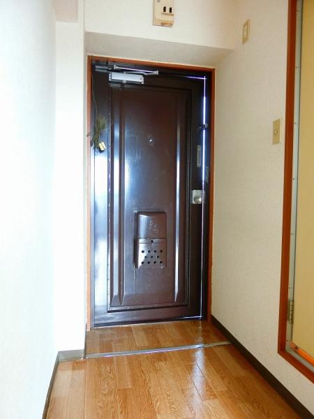 シャトル城町