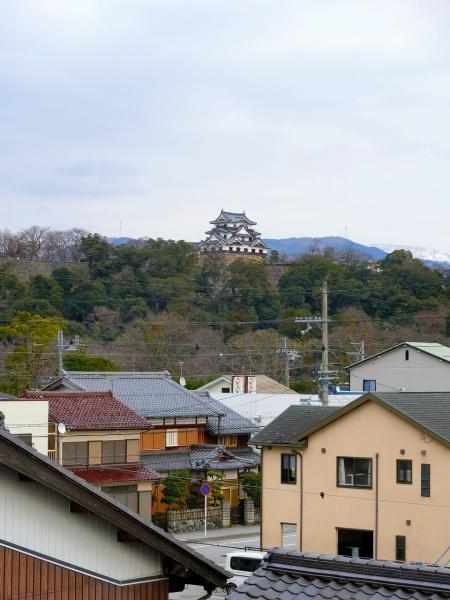 シャトル城町