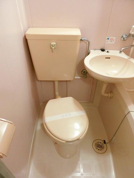 シャトル城町