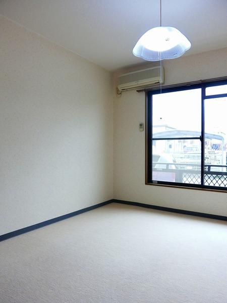 彦根市西今町のマンション