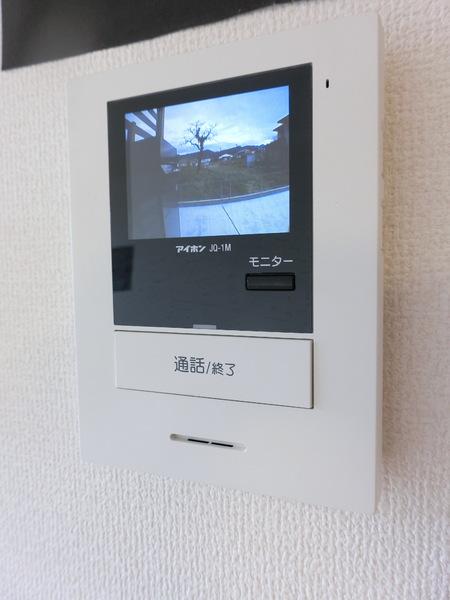 彦根市野田山町のアパート