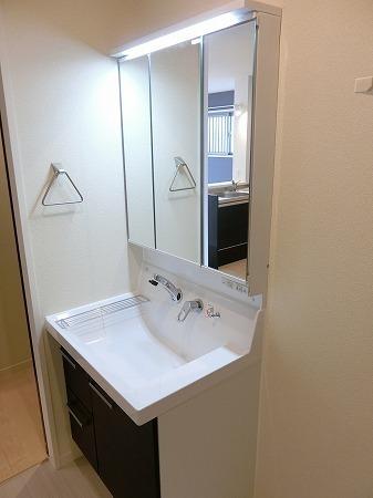 彦根市川瀬馬場町のマンション