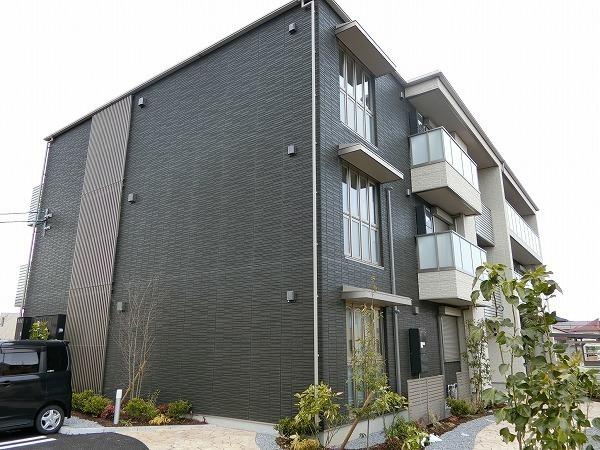 彦根市川瀬馬場町のマンション