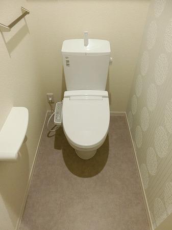彦根市川瀬馬場町のマンション