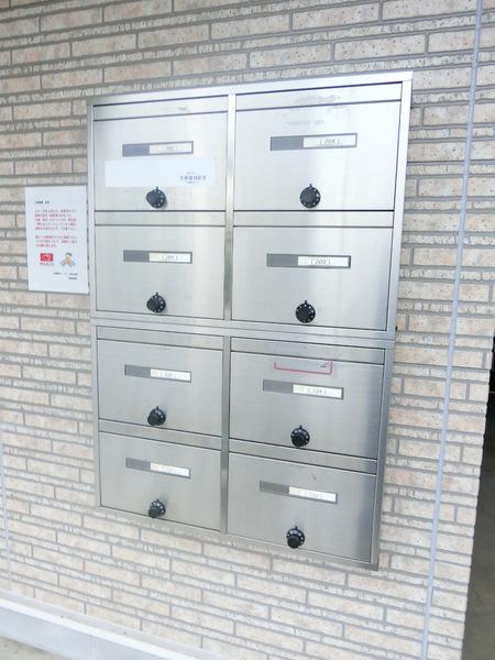 彦根市岡町のアパート