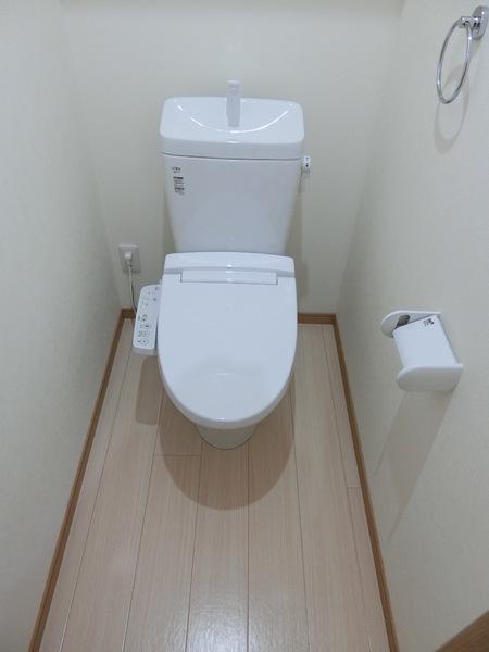 彦根市平田町の貸家