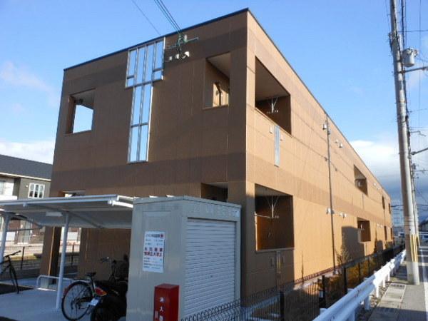 ピアリー コート