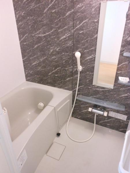 ピアリー　コート