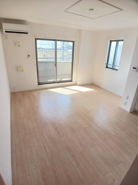 フォレストパーク・九番館